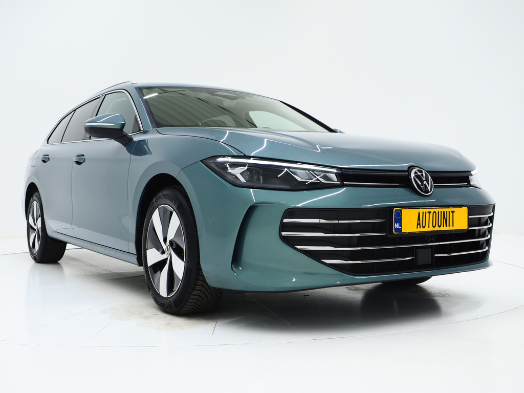 Volkswagen Passat Variant 1.5 eHybrid 204PK 10