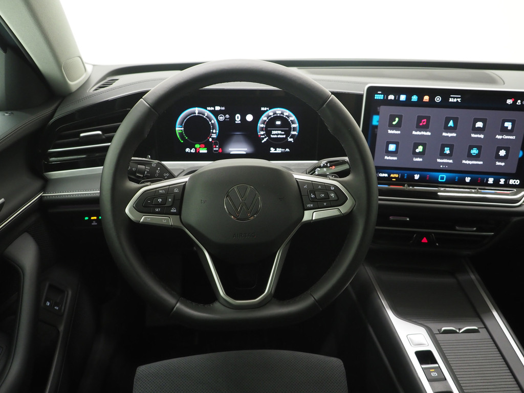 Volkswagen Passat Variant 1.5 eHybrid 204PK 89