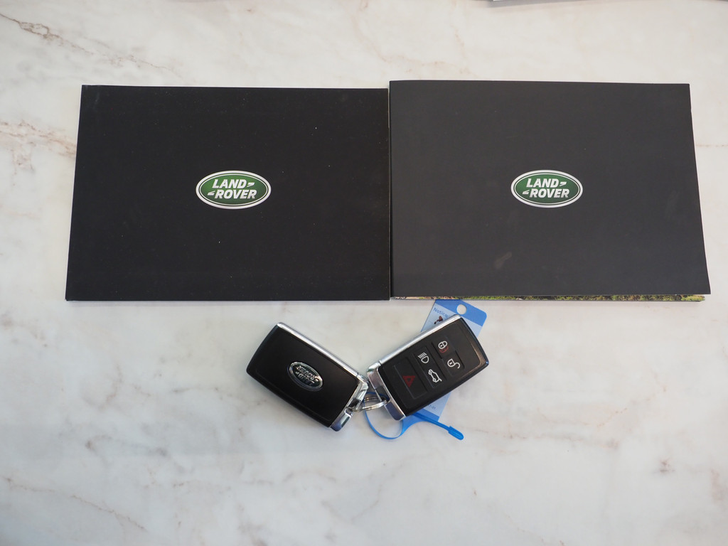 Land Rover Defender 110 2.0 P400e 110 47