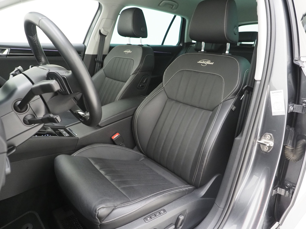 Škoda Superb Combi 1.4 TSI iV Laurin & Klement 3