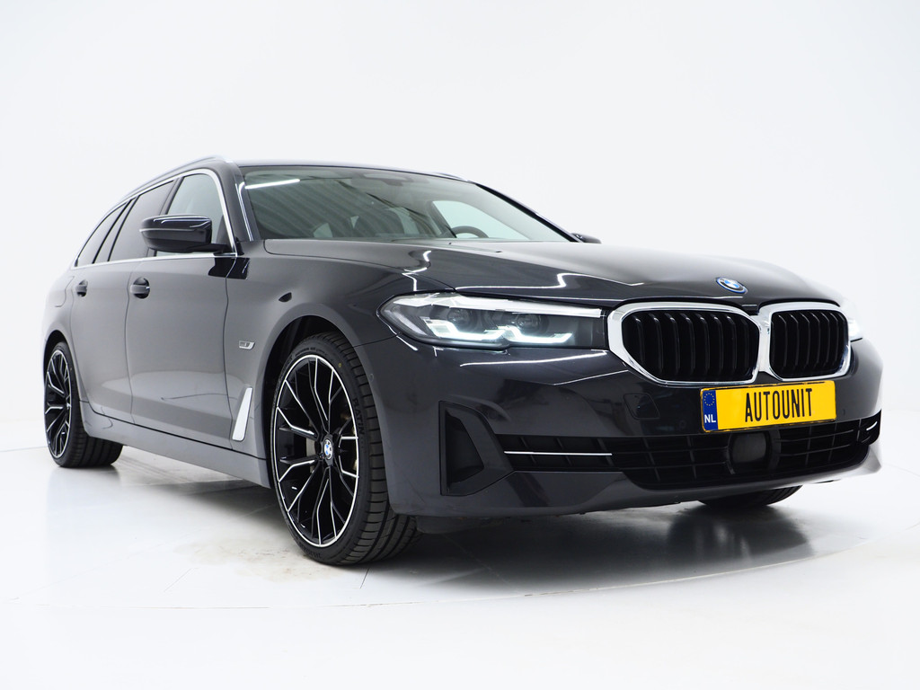 BMW 5 Serie Touring 530e 10