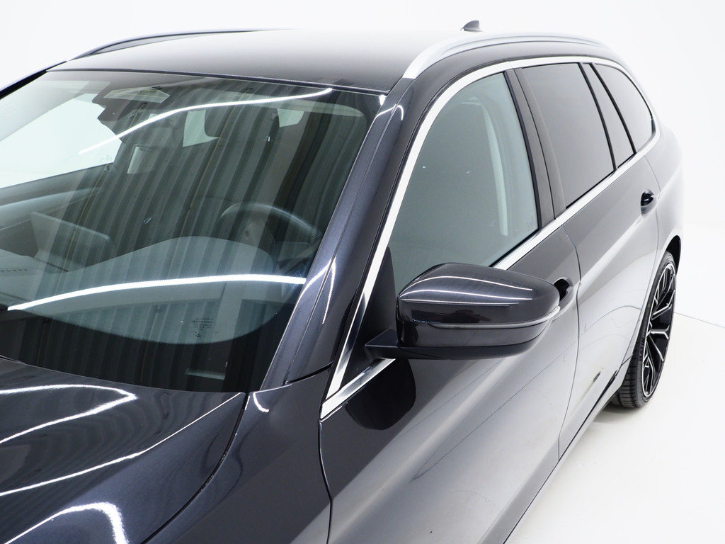 BMW 5 Serie Touring 530e 53