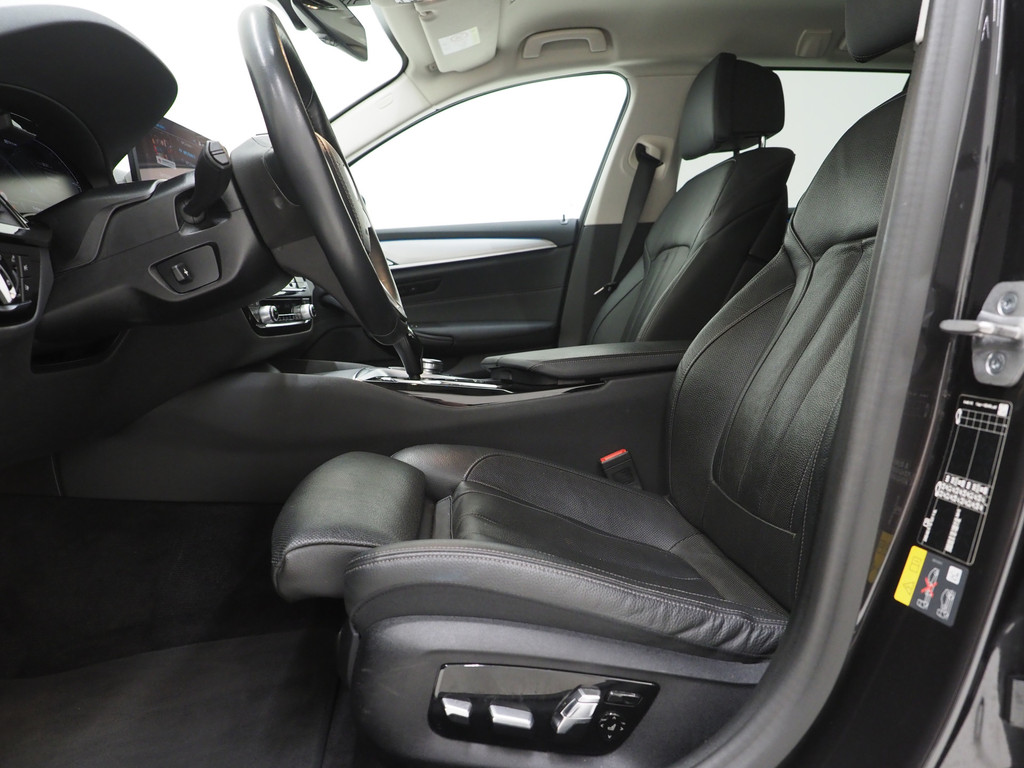 BMW 5 Serie Touring 530e 56