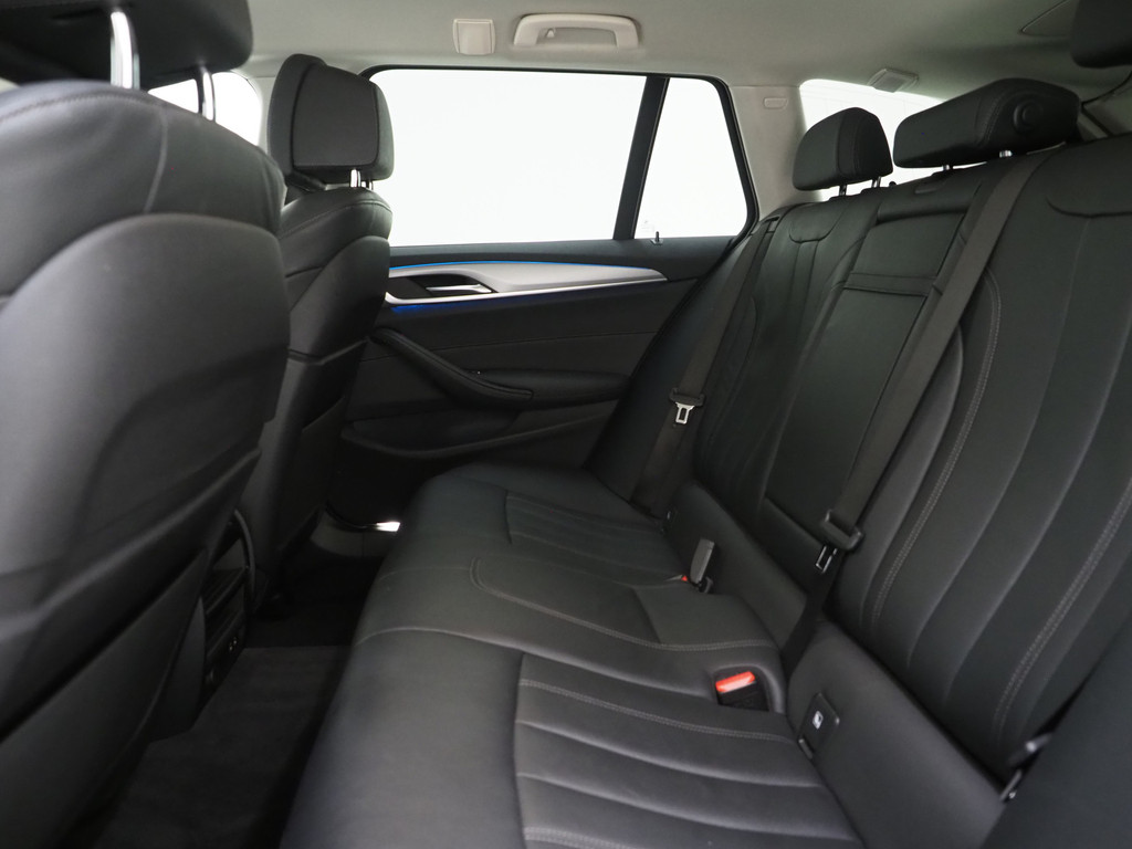 BMW 5 Serie Touring 530e 79