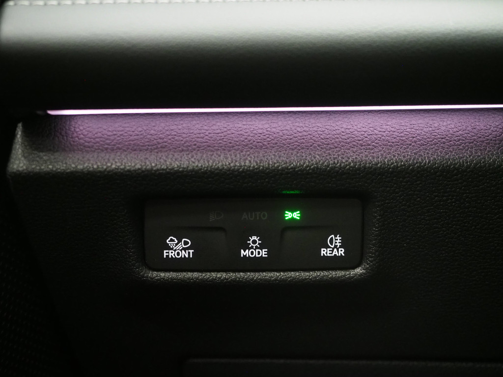 Volkswagen Tayron 1.5 eHybrid 18