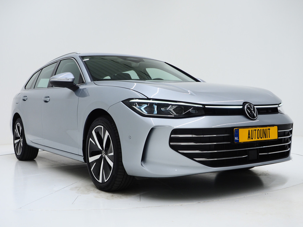 Volkswagen Passat Variant 1.5 eHybrid 204PK 10