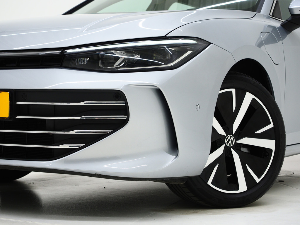 Volkswagen Passat Variant 1.5 eHybrid 204PK 5