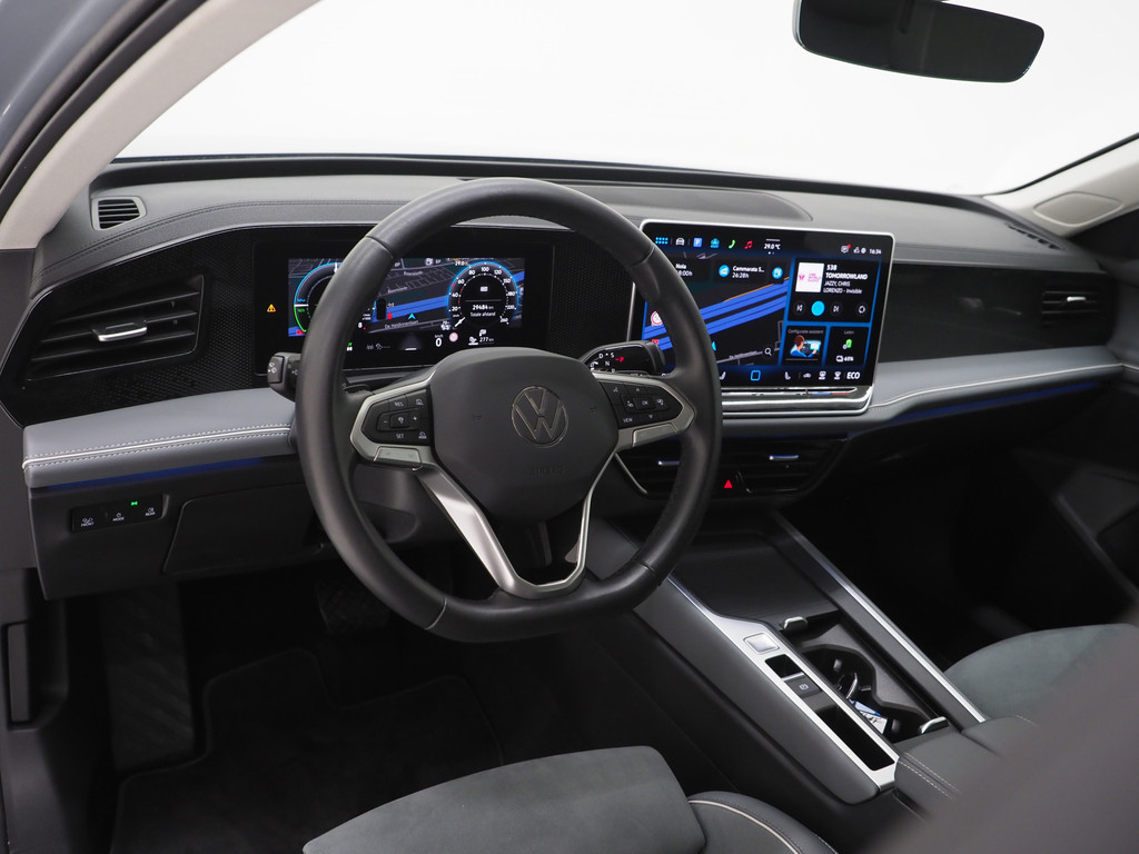 Volkswagen Passat Variant 1.5 eHybrid 204PK 59