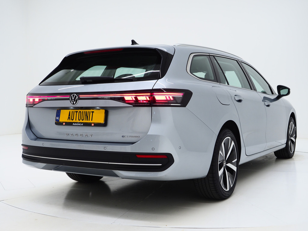 Volkswagen Passat Variant 1.5 eHybrid 204PK 8