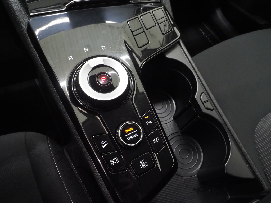 Kia Sportage 1.6 T-GDi Plug-in Hybrid AWD 31