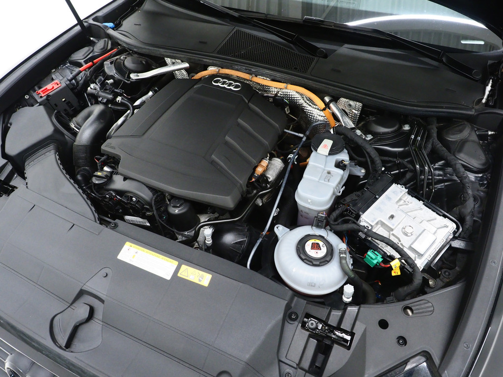Audi A6 Avant 55 TFSI e quattro Competition 6