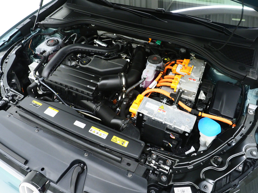 Volkswagen Passat Variant 1.5 eHybrid R-Line Edition 6