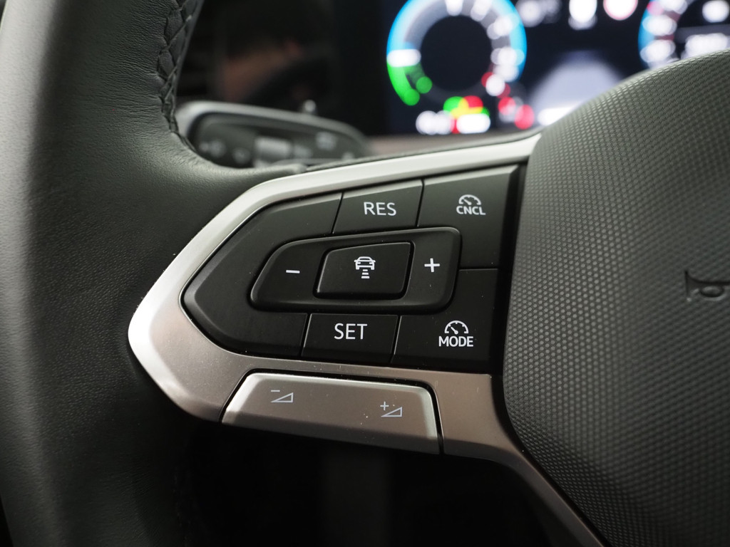 Volkswagen Tayron 1.5 eHybrid Elegance 272PK 24