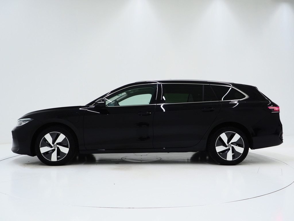 Volkswagen Passat Variant 1.5 eHybrid Elegance 204PK 1