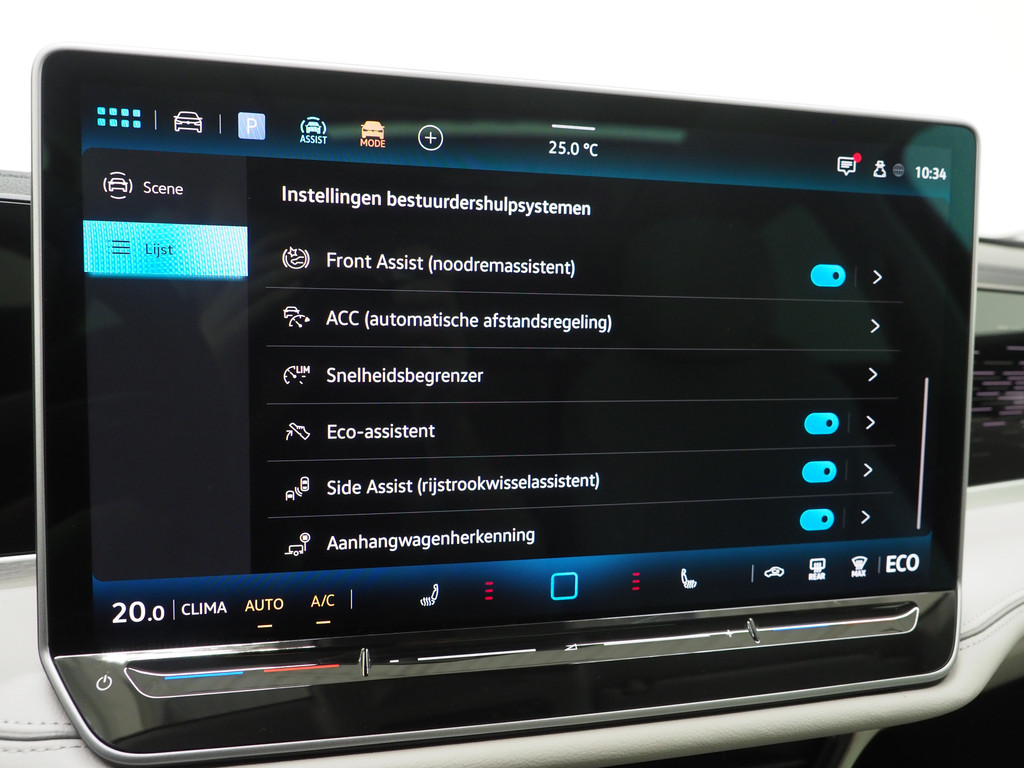 Volkswagen Passat Variant 1.5 eHybrid Elegance 204PK 32