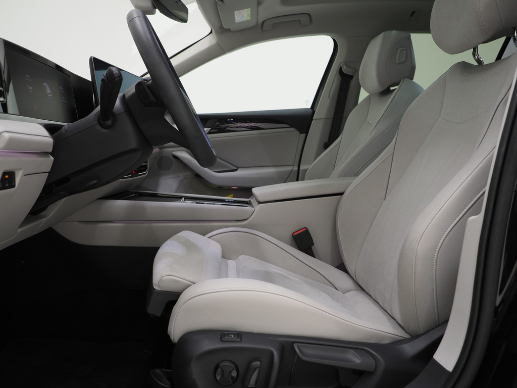 Volkswagen Passat Variant 1.5 eHybrid Elegance 204PK 65