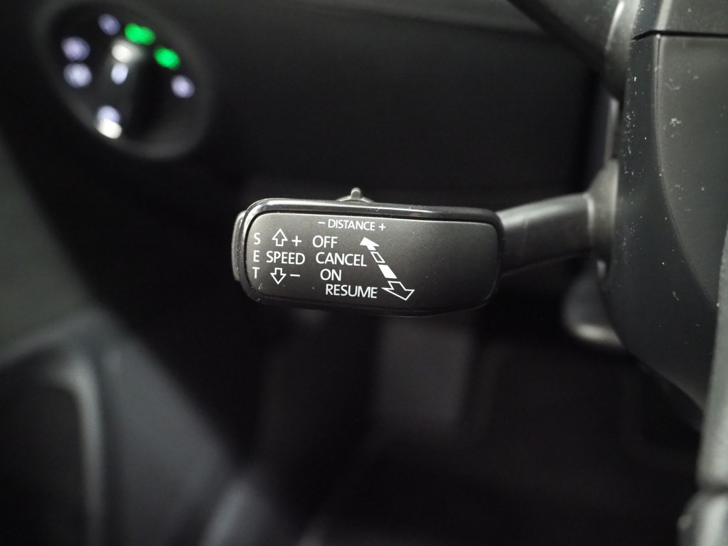Škoda Superb Combi 1.4 TSI iV Sportline 23