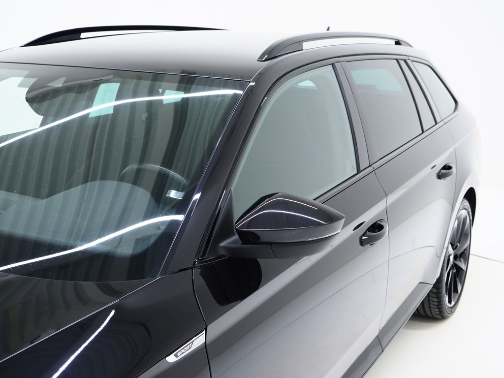 Škoda Superb Combi 1.4 TSI iV Sportline 55