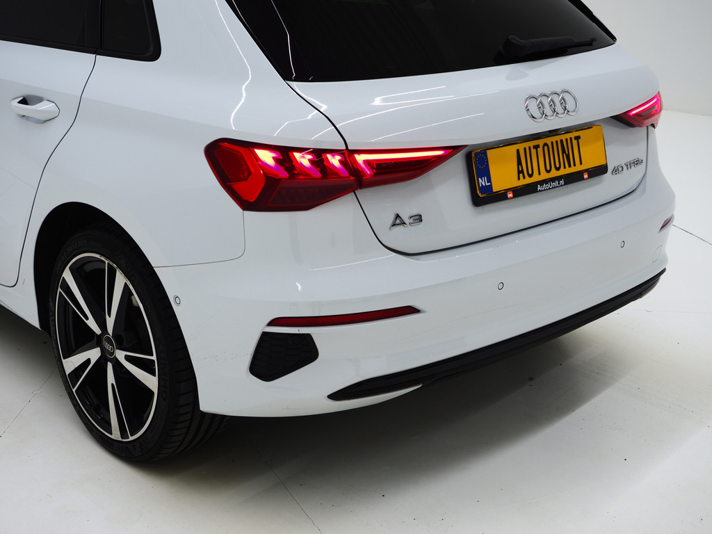 Audi A3 Sportback 40 TFSI e Full Black 204PK 52