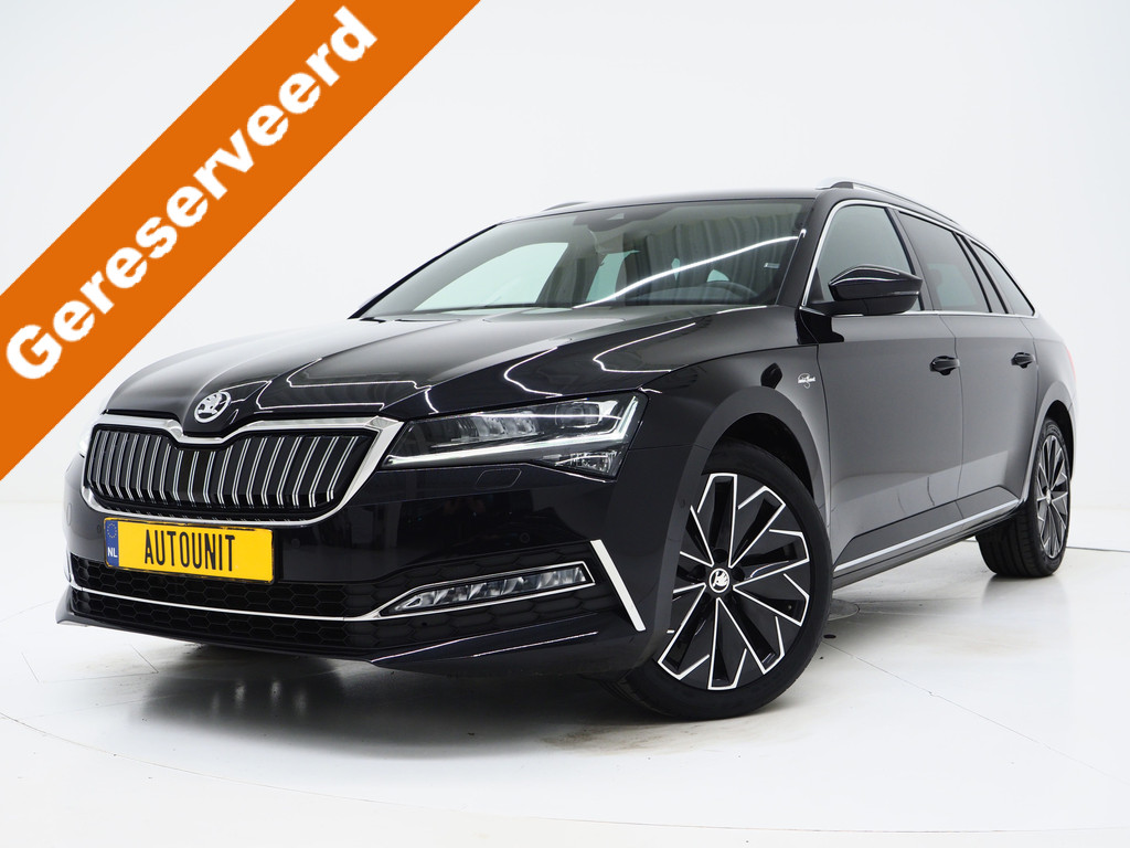 Škoda Superb Combi 1.4 TSI iV Laurin & Klement 45