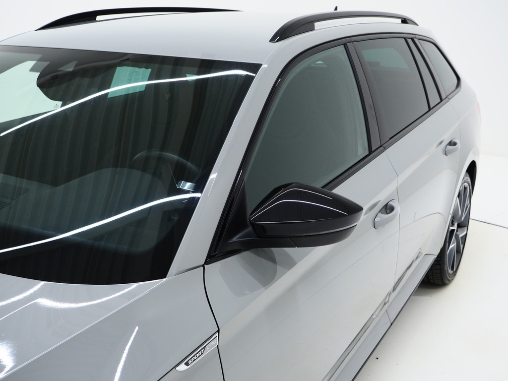 Škoda Superb Combi 1.4 TSI iV Sportline 12