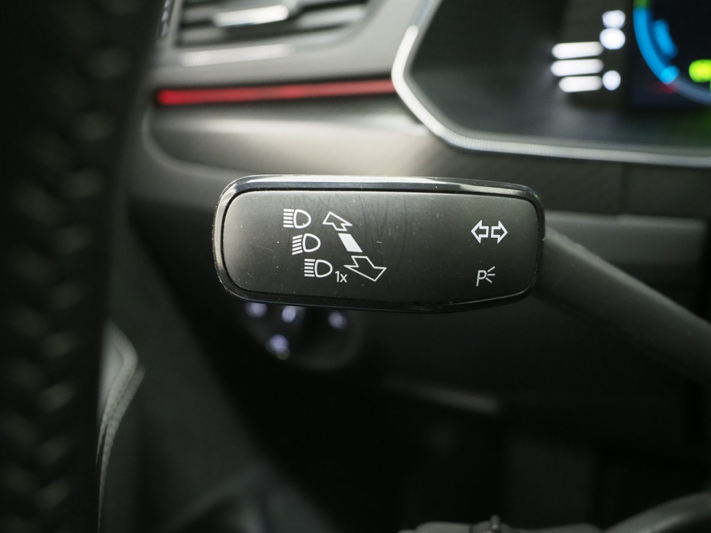 Škoda Superb Combi 1.4 TSI iV Sportline 21