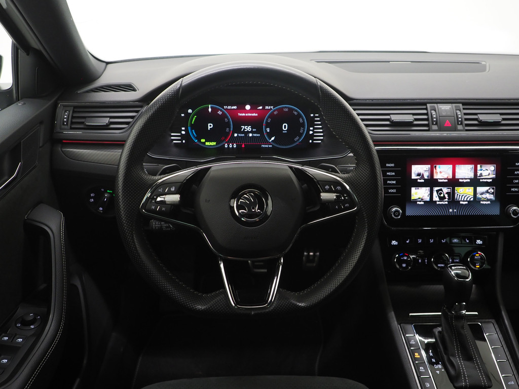 Škoda Superb Combi 1.4 TSI iV Sportline 36