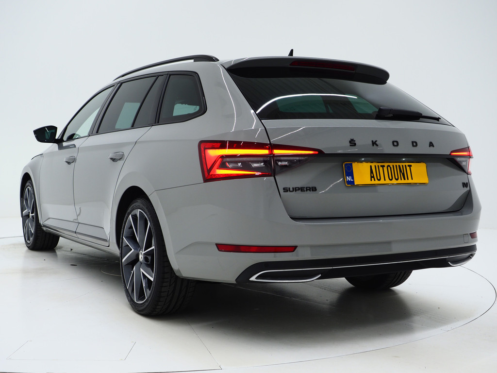 Škoda Superb Combi 1.4 TSI iV Sportline 44