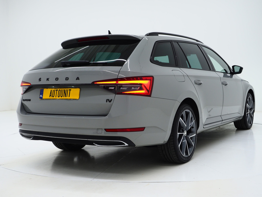 Škoda Superb Combi 1.4 TSI iV Sportline 8