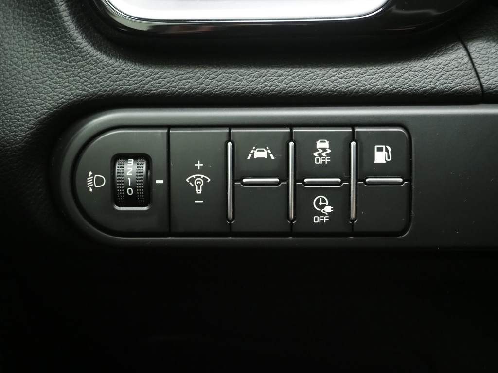 Kia Ceed Sportswagon 1.6 GDI PHEV DynamicLine 19