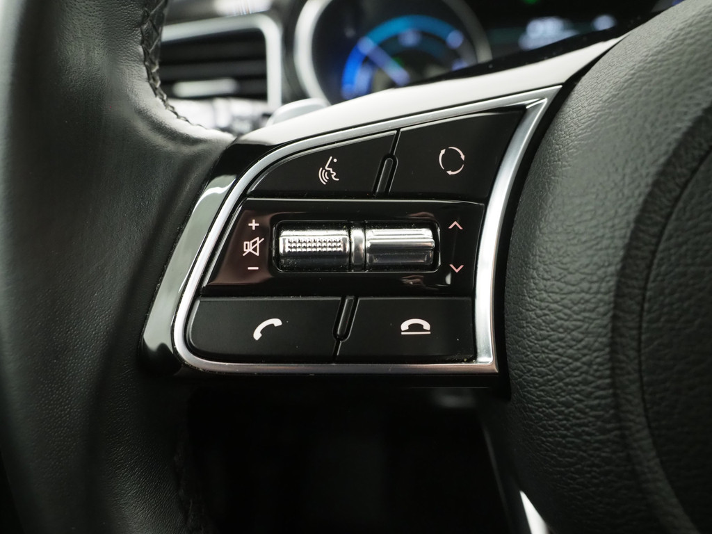 Kia Ceed Sportswagon 1.6 GDI PHEV DynamicLine 21