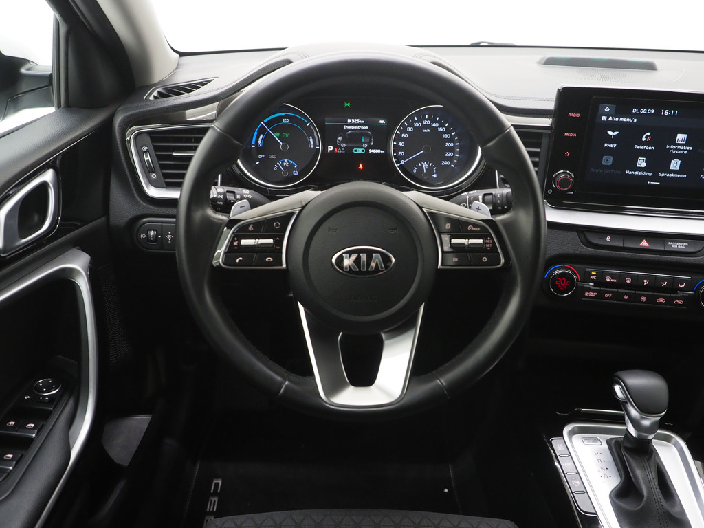 Kia Ceed Sportswagon 1.6 GDI PHEV DynamicLine 32