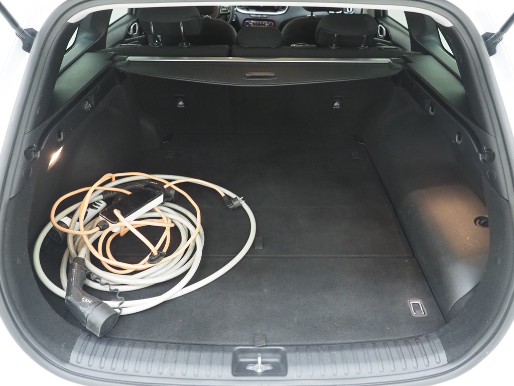Kia Ceed Sportswagon 1.6 GDI PHEV DynamicLine 34