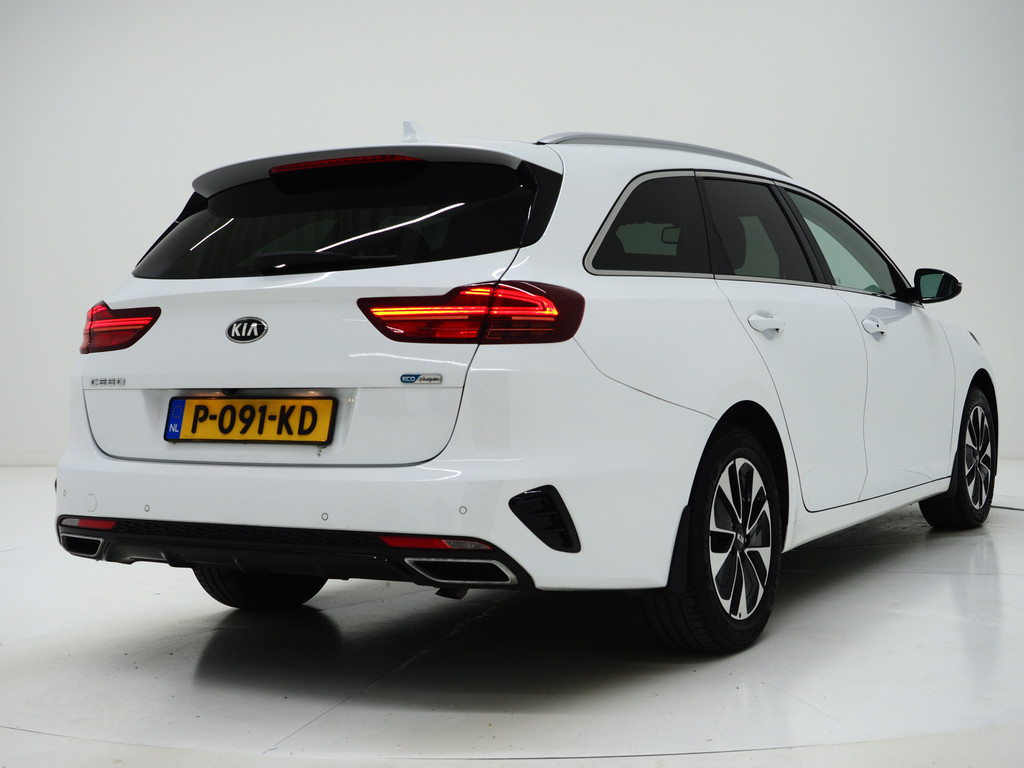 Kia Ceed Sportswagon 1.6 GDI PHEV DynamicLine 44
