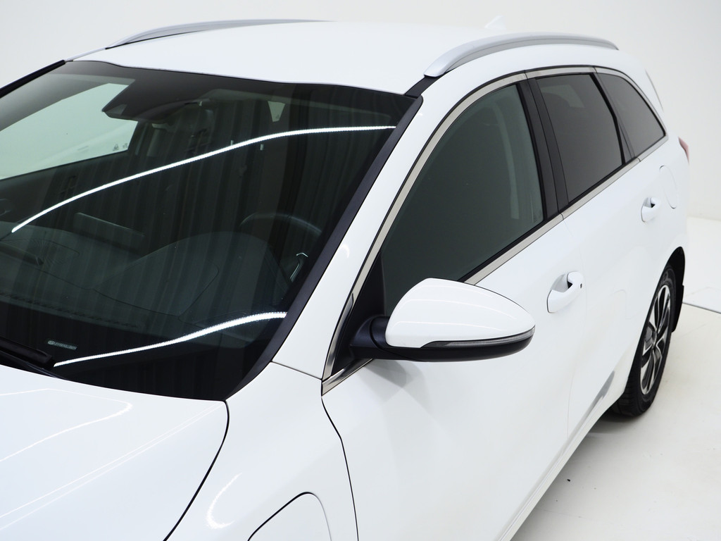 Kia Ceed Sportswagon 1.6 GDI PHEV DynamicLine 48