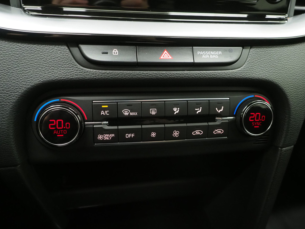 Kia Ceed Sportswagon 1.6 GDI PHEV DynamicLine 64