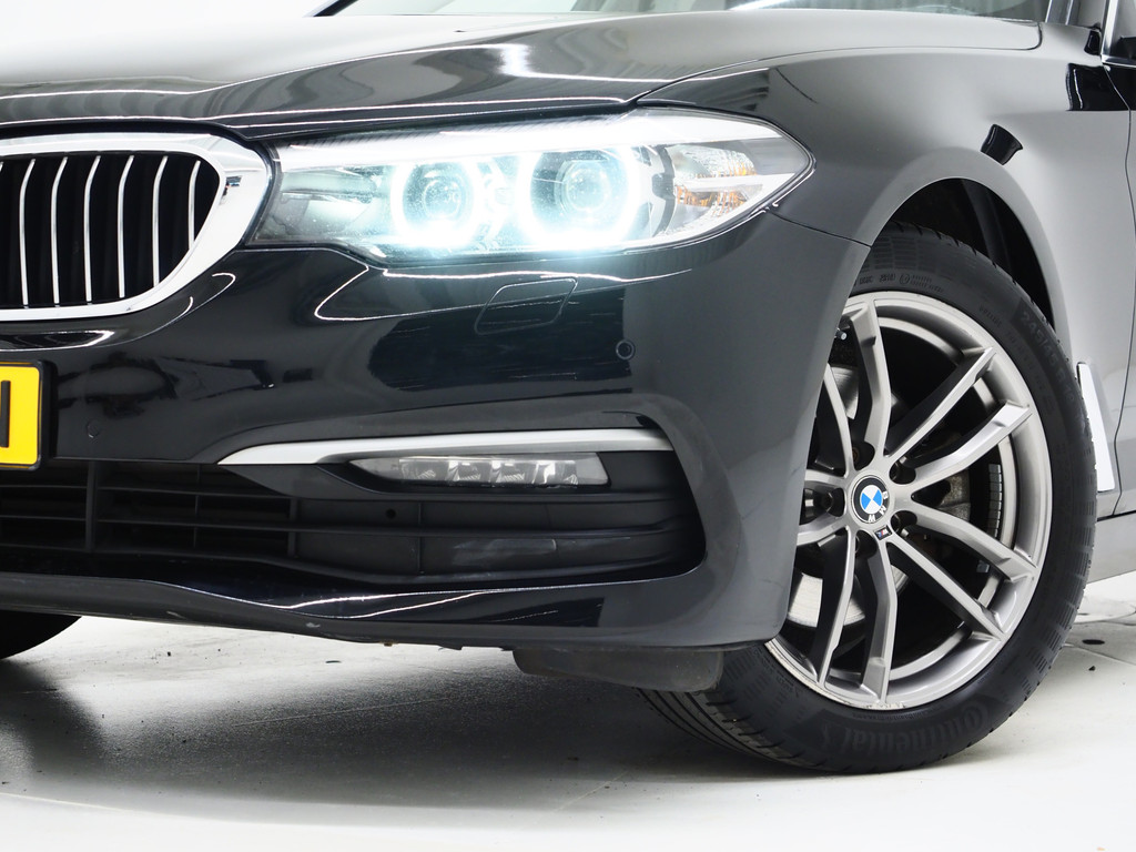 BMW 5 Serie Touring 520i Executive 5