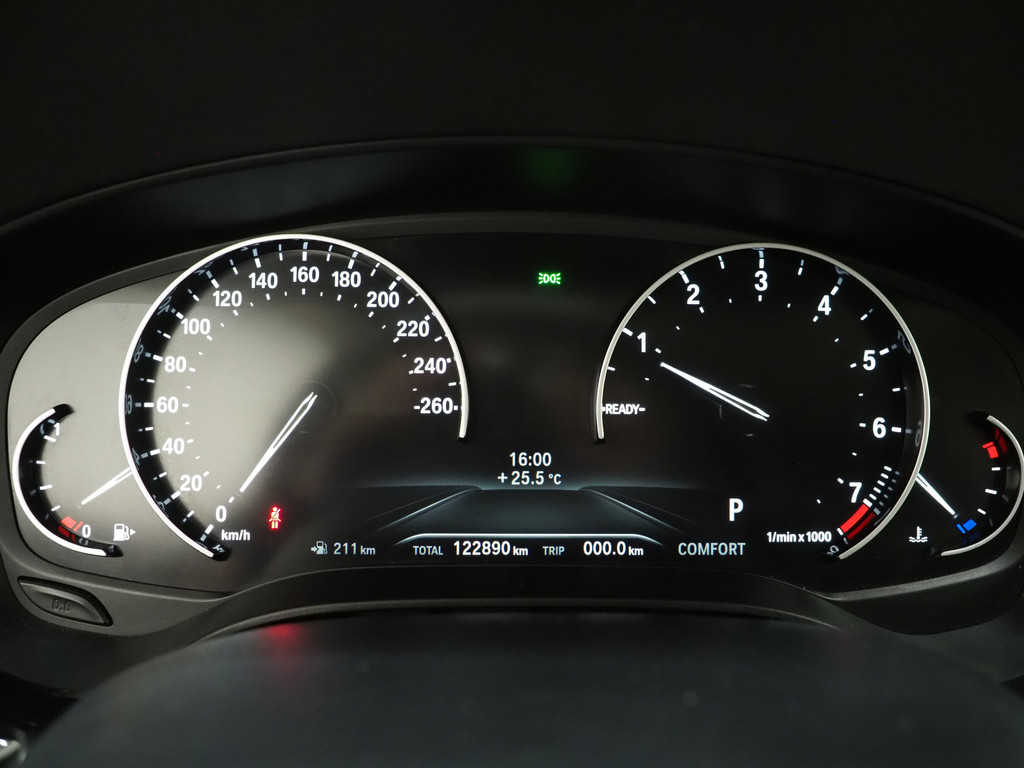 BMW 5 Serie Touring 520i Executive 64