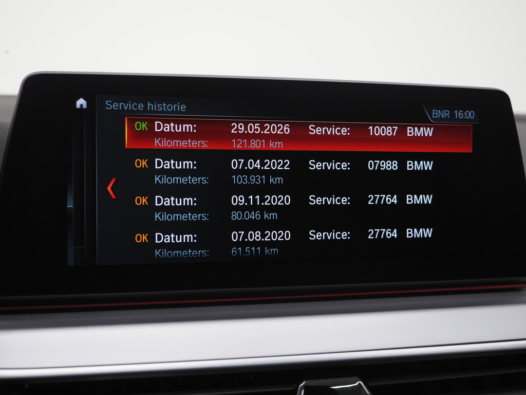 BMW 5 Serie Touring 520i Executive 68