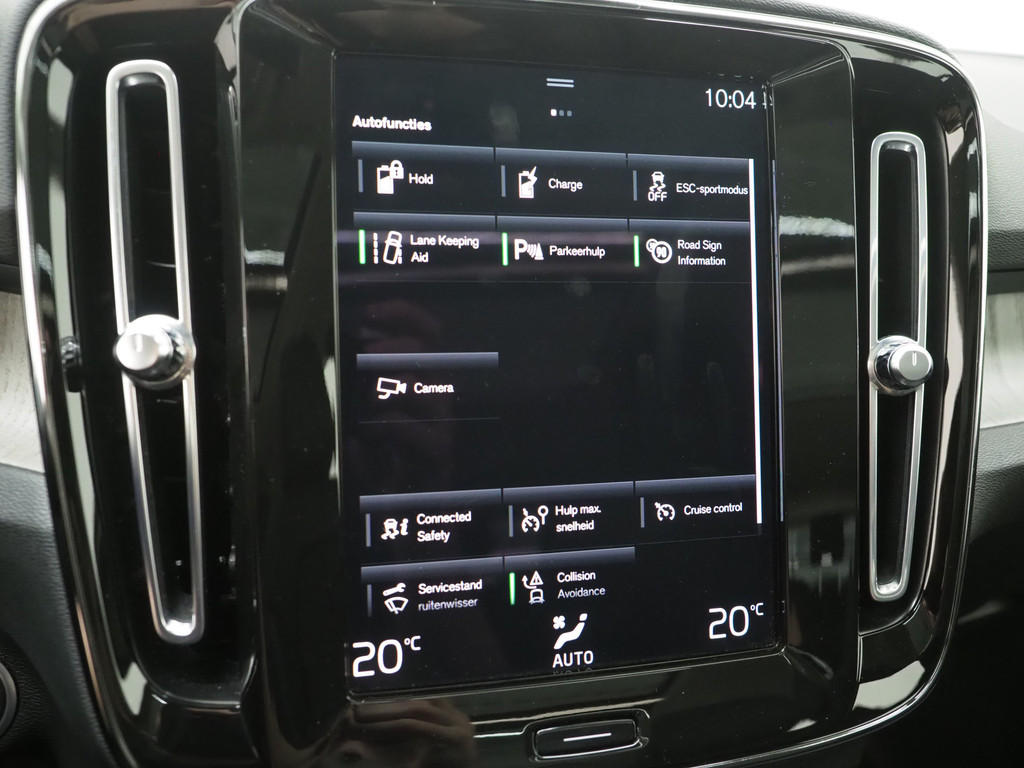 Volvo XC40 1.5 T5 Recharge Inscription 32