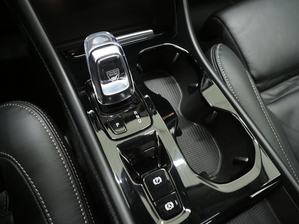 Volvo XC40 1.5 T5 Recharge Inscription 35