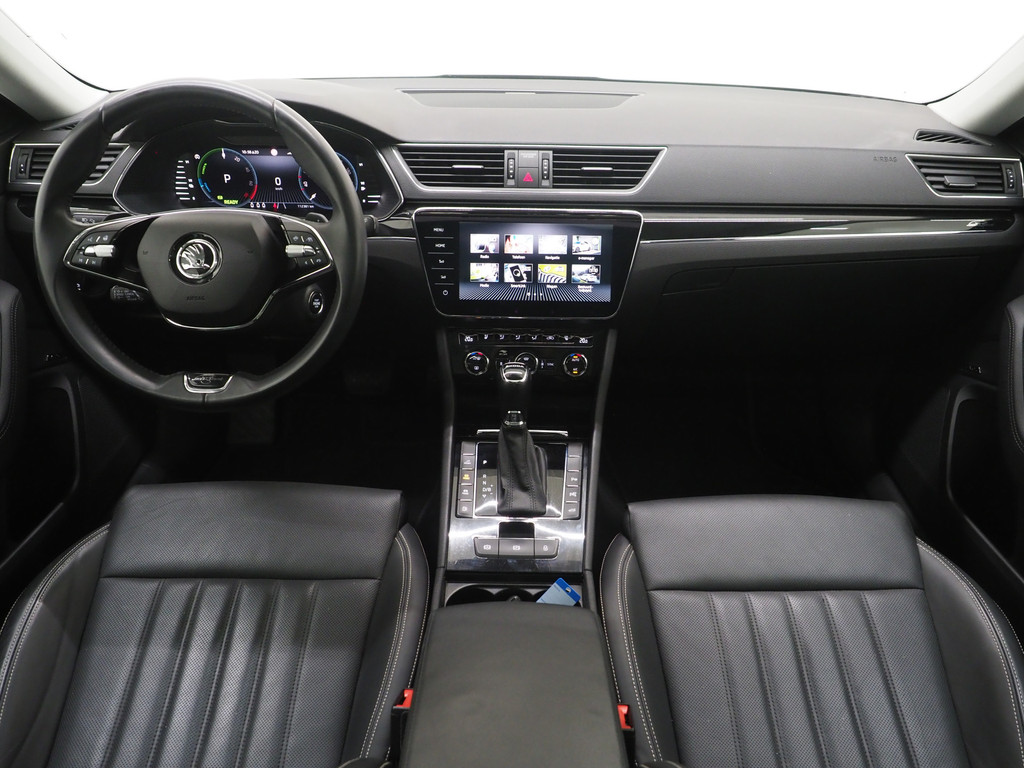 Škoda Superb Combi 1.4 TSI iV Laurin & Klement 51