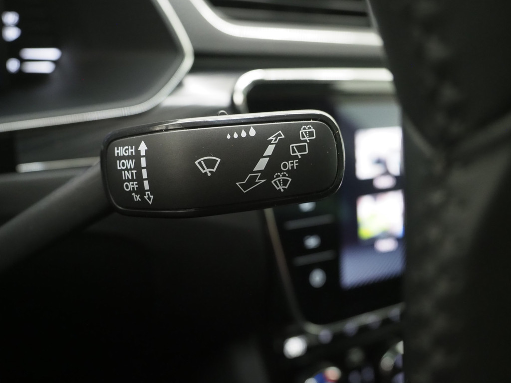 Škoda Superb Combi 1.4 TSI iV Style 25