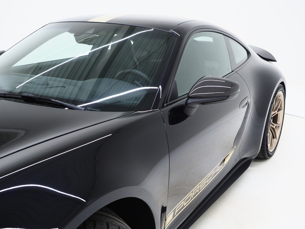 Porsche 911 4.0 GT3 Touring 16