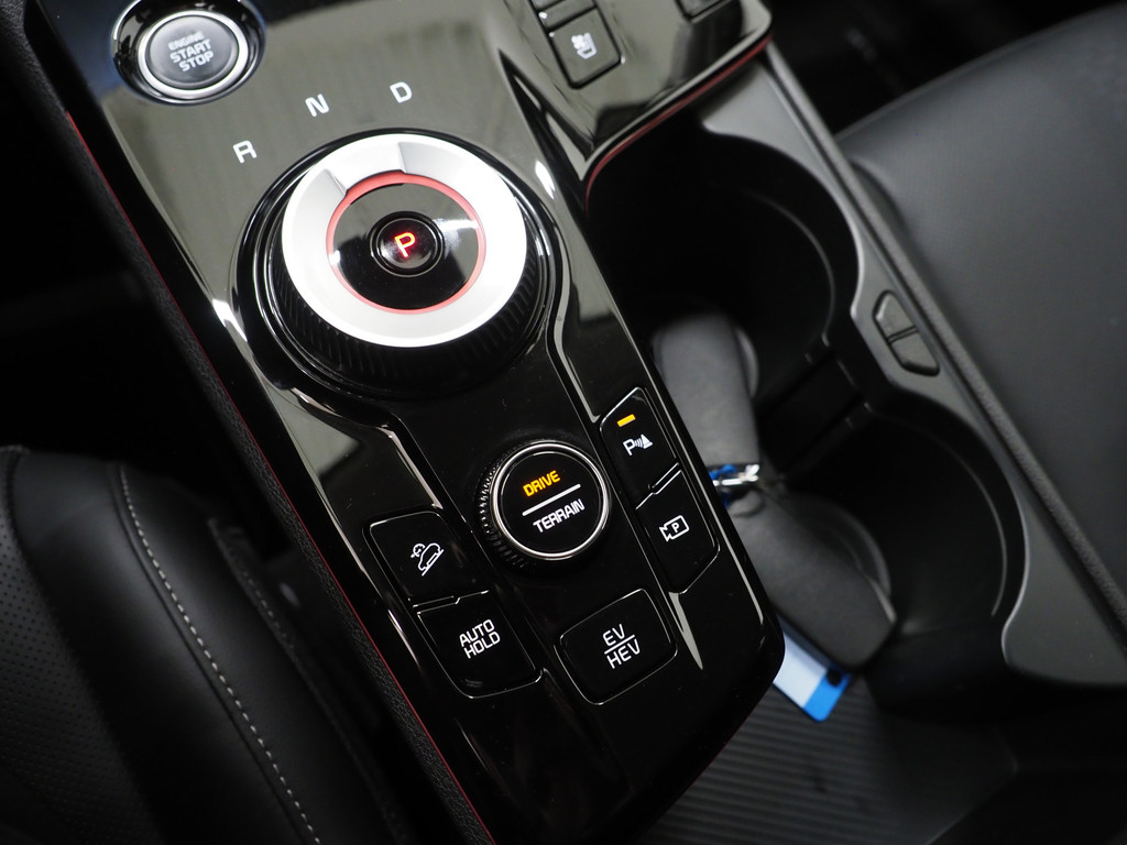 Kia Sportage 1.6 T-GDi Plug-in Hybrid AWD DynamicPlusLine 39