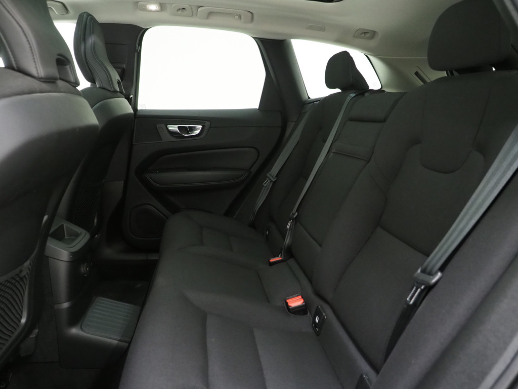 Volvo XC60 2.0 T6 Plug-in hybrid AWD Long Range 37