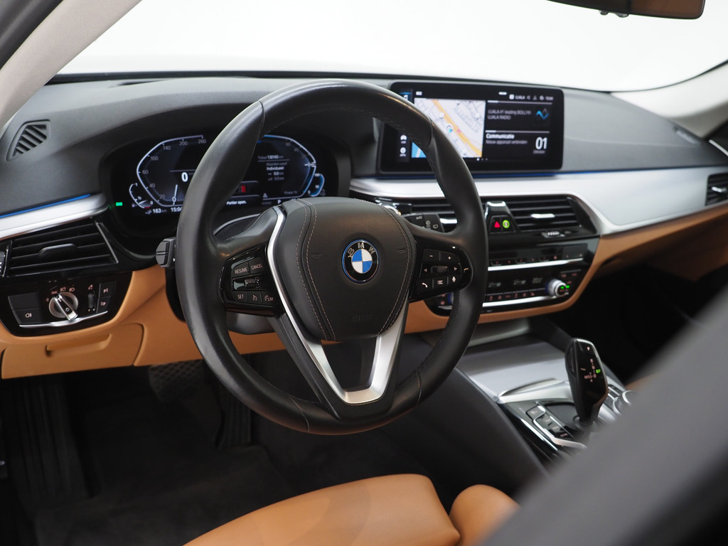 BMW 5 Serie Touring 520e 17