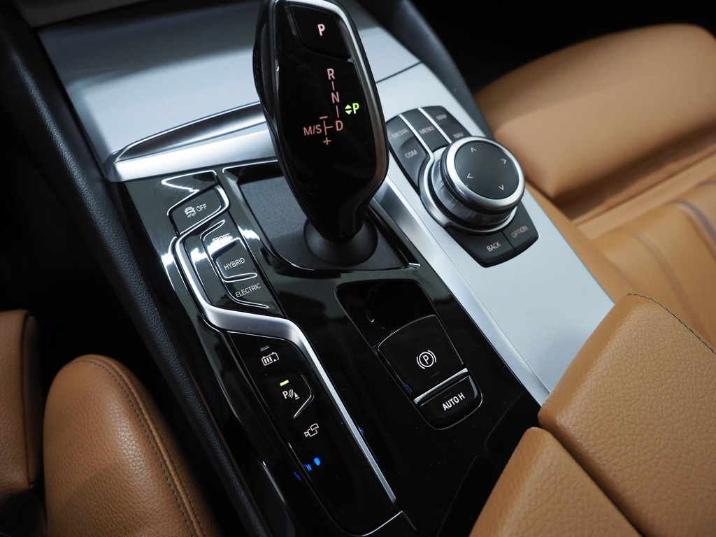 BMW 5 Serie Touring 520e 34