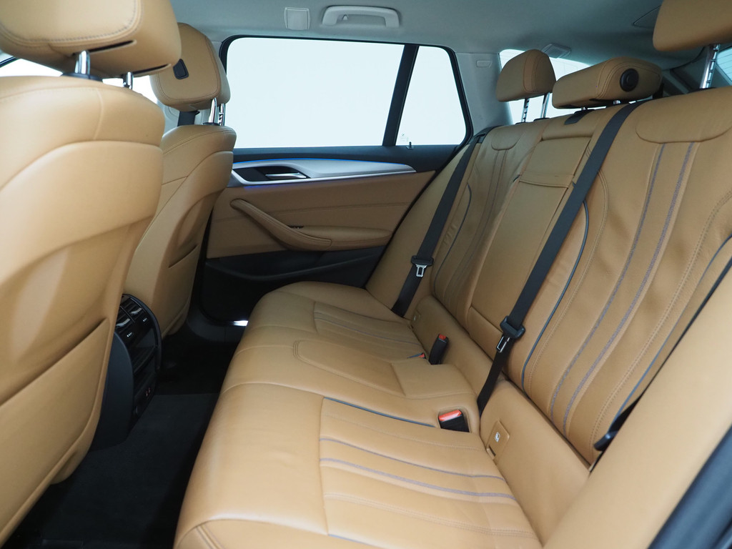 BMW 5 Serie Touring 520e 77