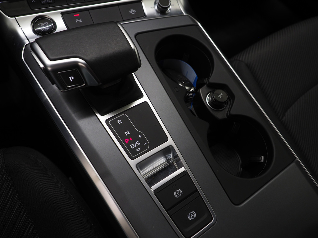 Audi A6 Avant 50 TFSI e quattro 32